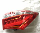 Đèn hậu ngoài toyota altis 2014 rh