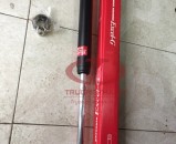 Giảm xóc sau Nissan Bluebird