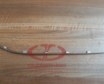 Nẹp mạ cản sau bên lái Mercedes